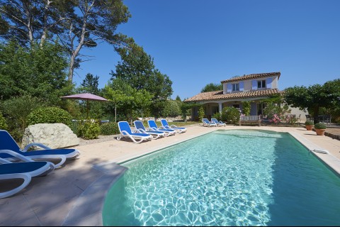 Vallee de la Sainte Baume 84.jpg
