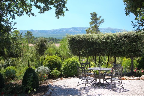 VSBA 3 Frankrijk vakantiewoning bloemen animatie Provence baume kust strand zee villa kinderen.jpg